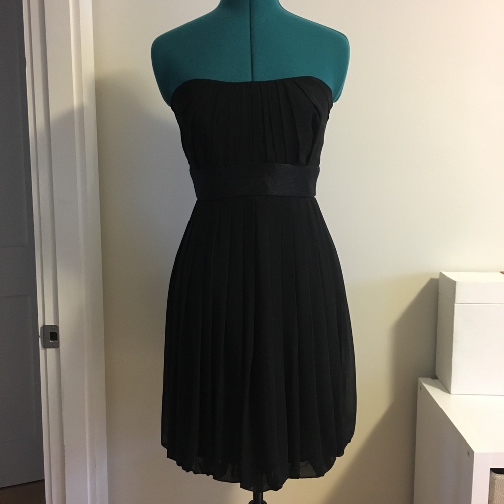 White House Black Market Strapless Cocktail Dress